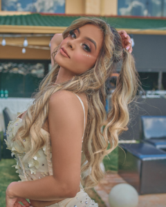 blonde hair salons MK (1)